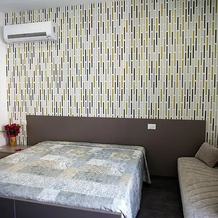 Regina's Marina di Ragusa